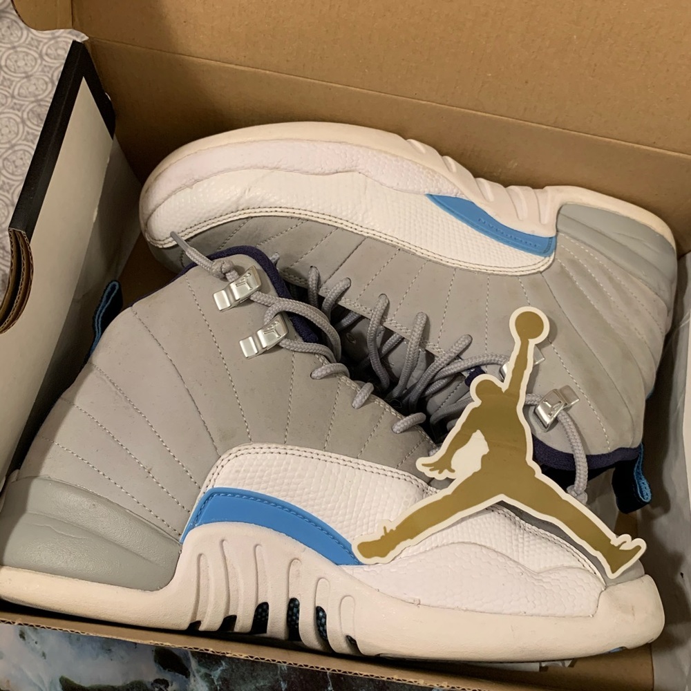Jordan 12 Retro Grey University Blue